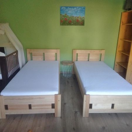 Salas-Dum Pro Spolecnou Dovolenou Az 11 Osob ภายนอก รูปภาพ