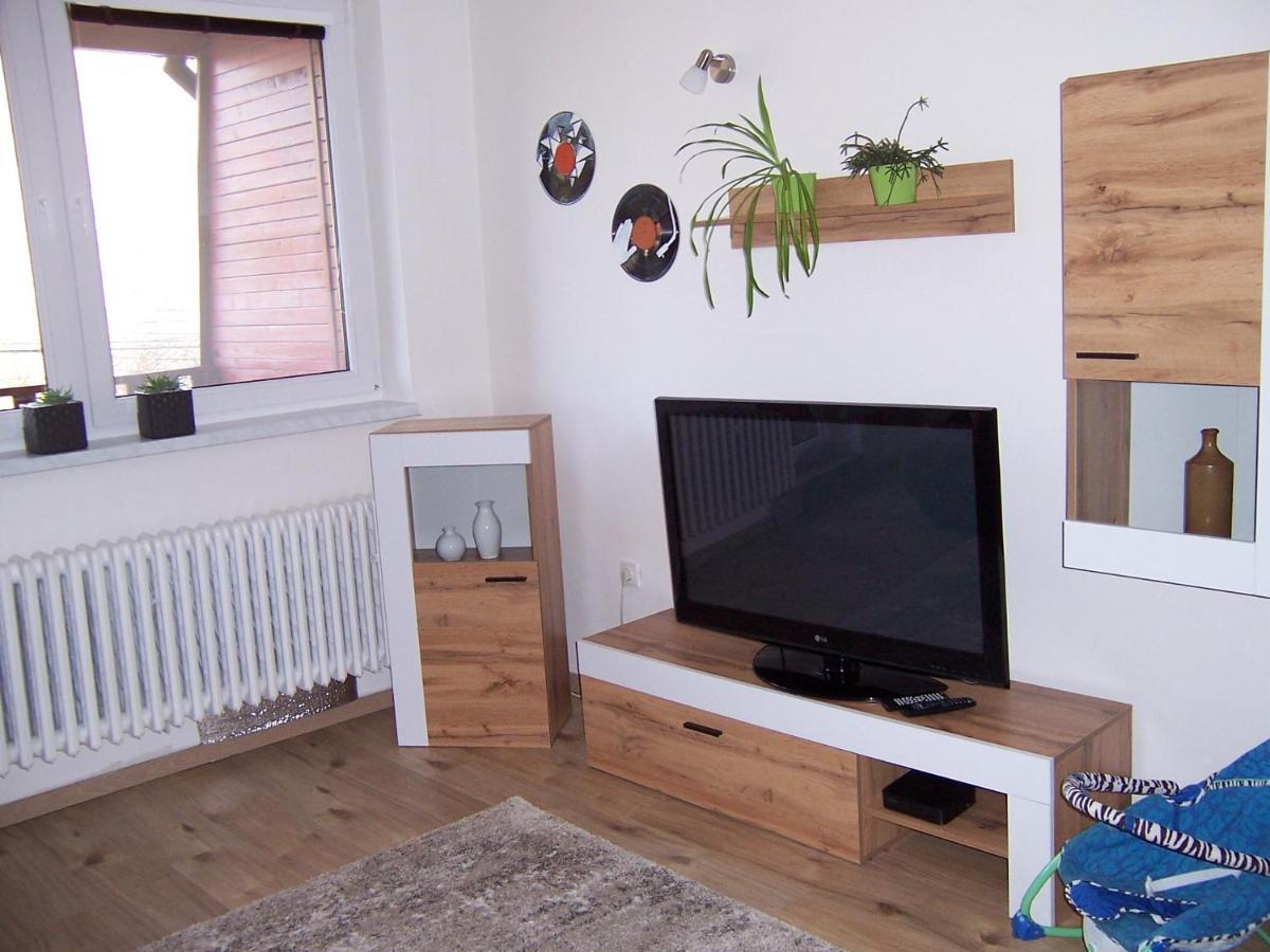 Salas-Dum Pro Spolecnou Dovolenou Az 11 Osob ภายนอก รูปภาพ