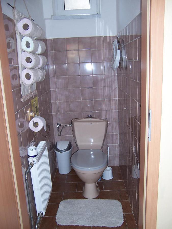 Salas-Dum Pro Spolecnou Dovolenou Az 11 Osob ภายนอก รูปภาพ