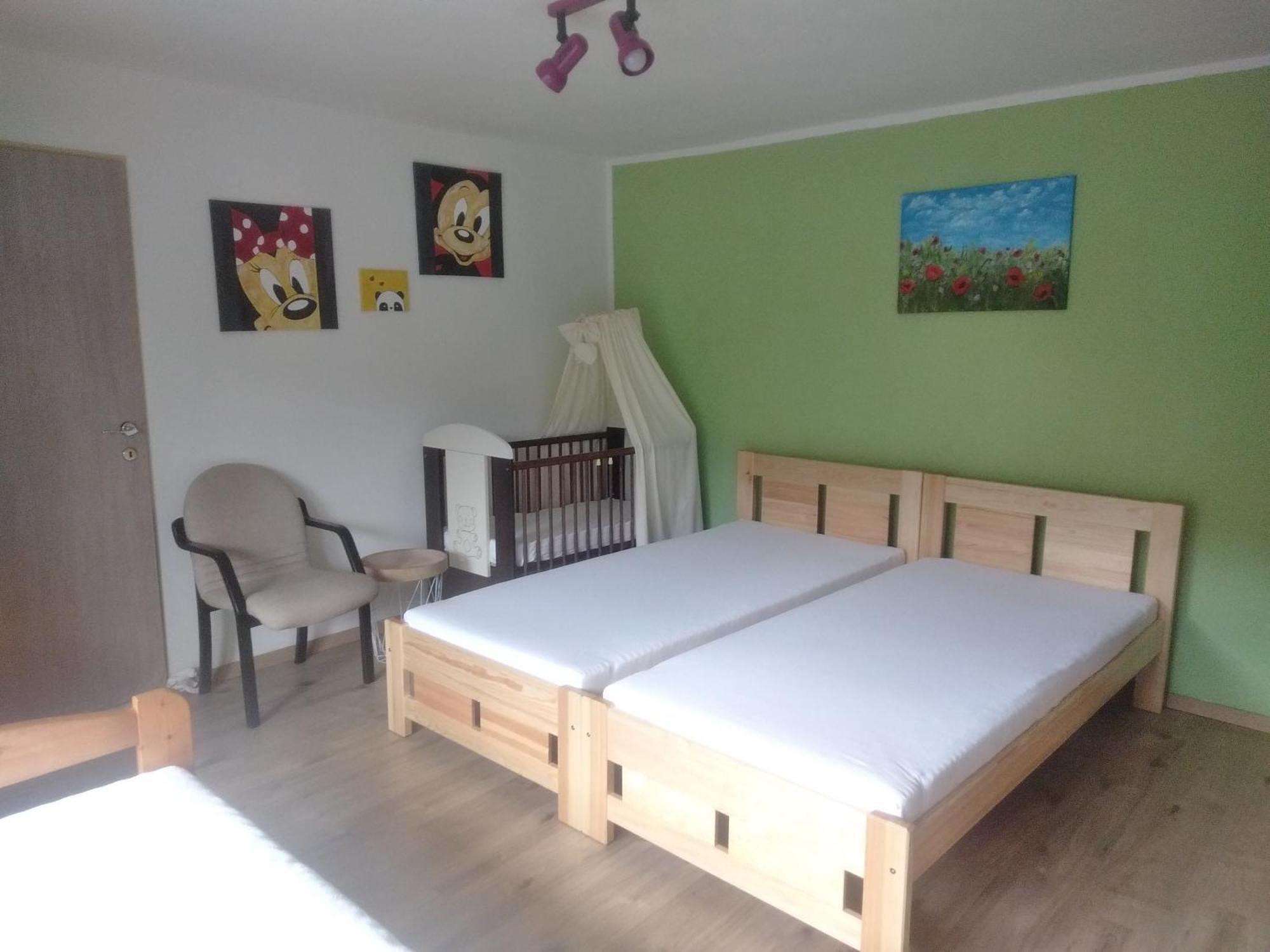 Salas-Dum Pro Spolecnou Dovolenou Az 11 Osob ภายนอก รูปภาพ